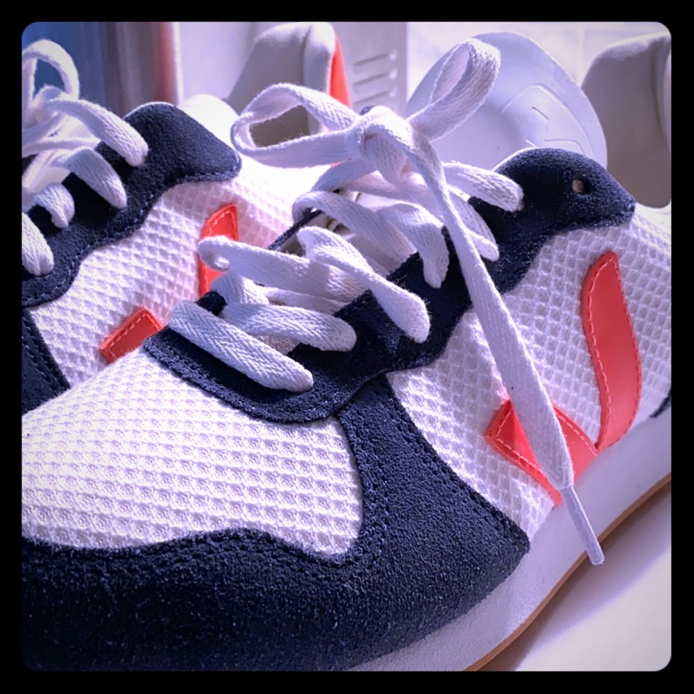 Logo Lace Up Veja
